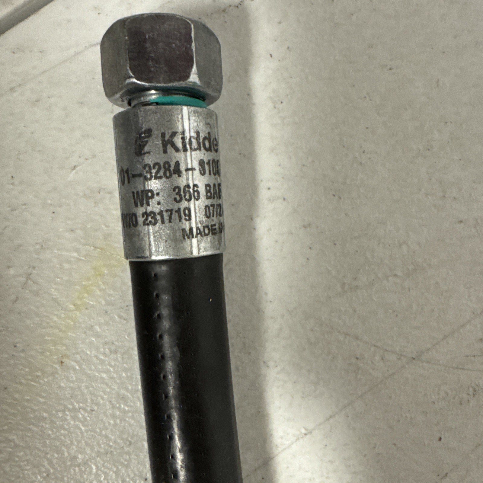 16″ Dunlop Hiflex Greenline Plus 222EN Hydraulic Hose 470 Bar