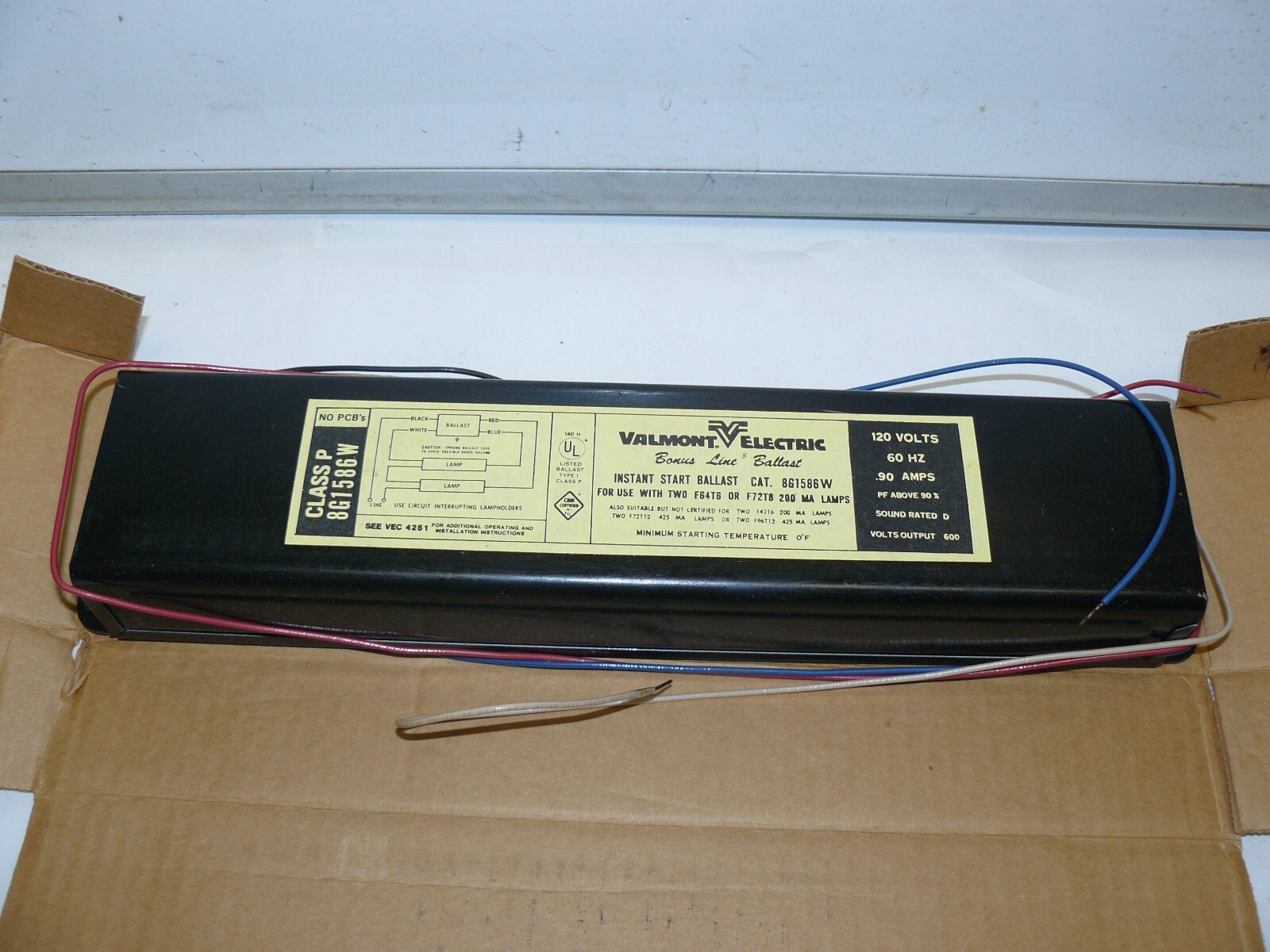 Valmont Magnetek 8G1586W 825-BR-TC-P Ballast 2-Lamp 120V (2) F64T6 or (2) F72T8