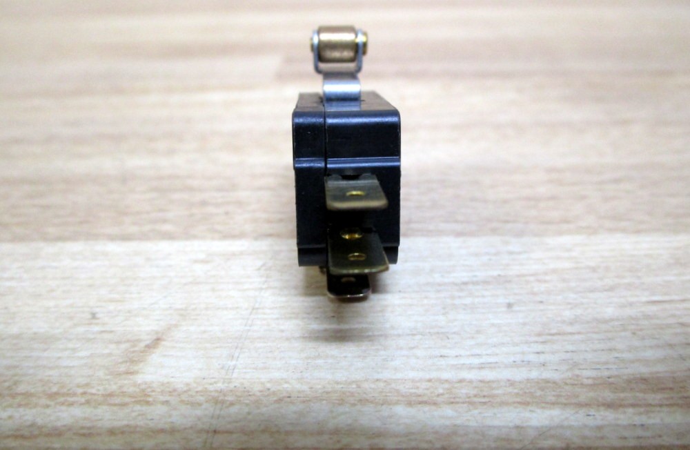 Micro Switch V7-1C17D8-201 Honeywell Switch