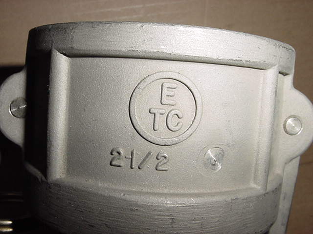 NOS Female ETC EVER TITE 316ss 2 ½” 2.5 Stainless Camlock 4” DUST Welded Tube