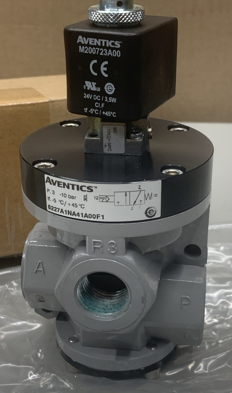 AVENTICS 8227A1NA41A00F1 POPPET VALVE 1/2″ PORTS **NEW**