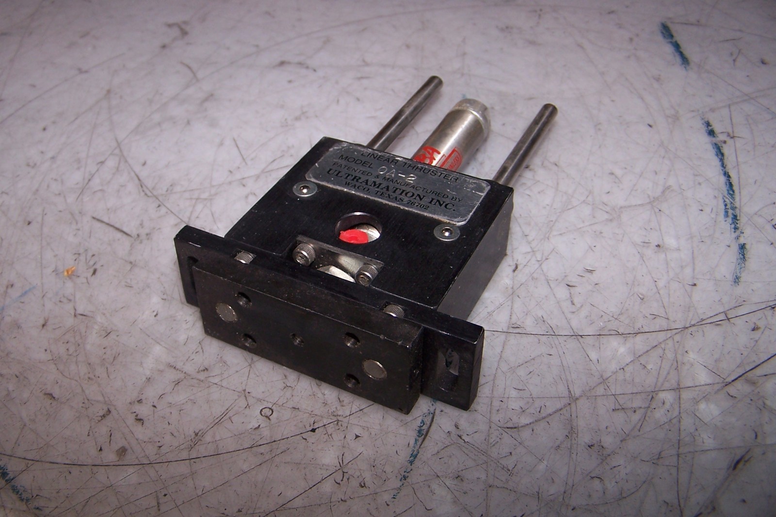 NEW ULTRAMATION LINEAR THRUSTER TWO SHAFT .56″ BORE X 2″ STROKE OA-2
