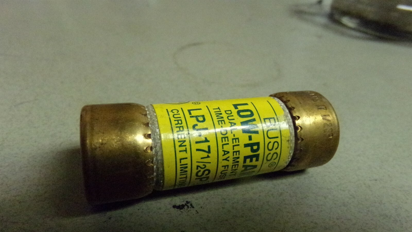 Buss LPJ-17-1/2P Fuse HRCI-J IR 200KA DL27-11 *FREE SHIPPING*