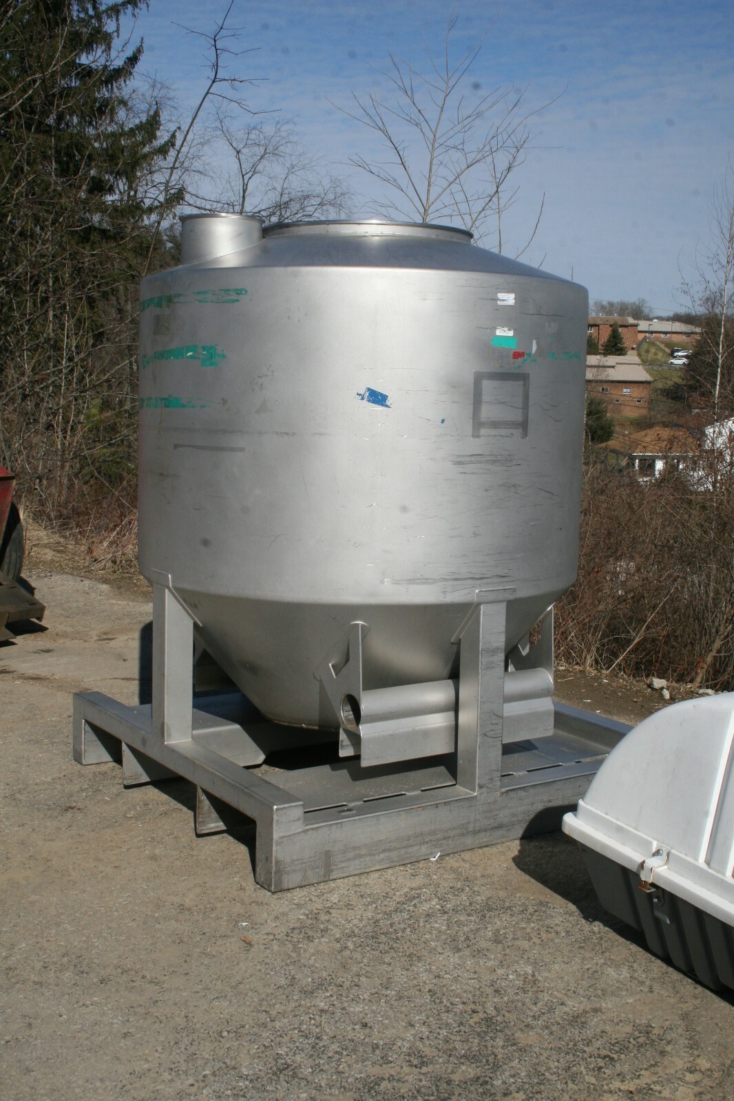 47″x47″x59″ Stainless Steel Approx 225 Gal Single Wall Tank 3/8″ Wall Thickness
