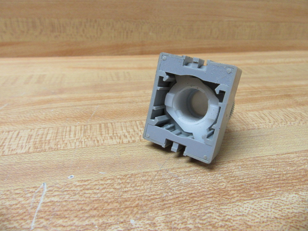 IDEC ABW Izumi Push Button Core Only (Pack of 2)