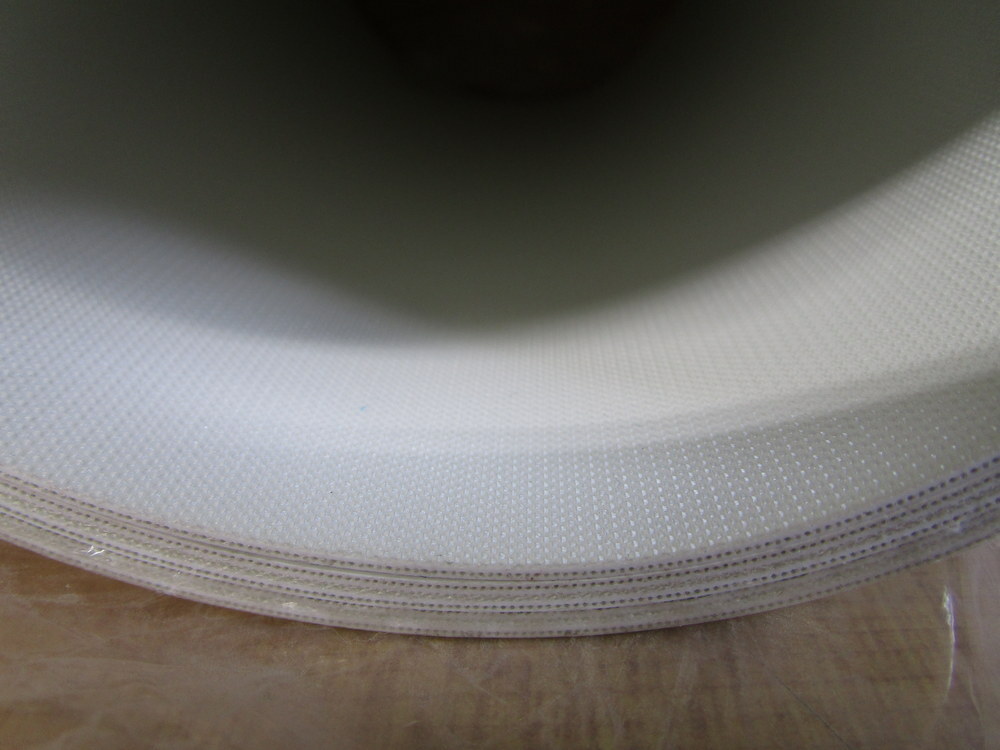 Midwest Industrial Rubber 11827 Belt 6’9″ x 8″