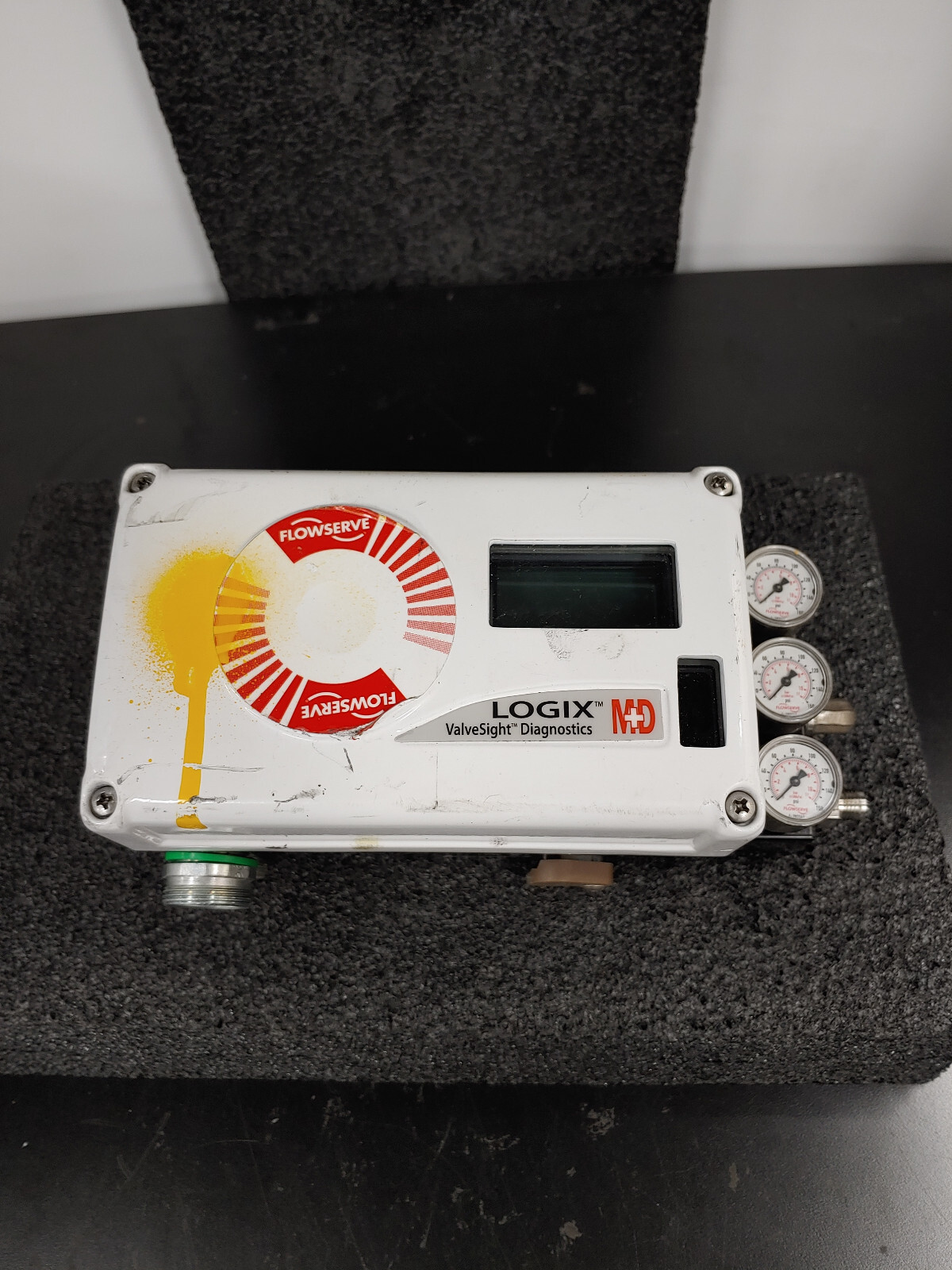 FLOWSERVE Logix 500MD+ Digital Positioner Series 520MD+37-W1D300-GM1-1000