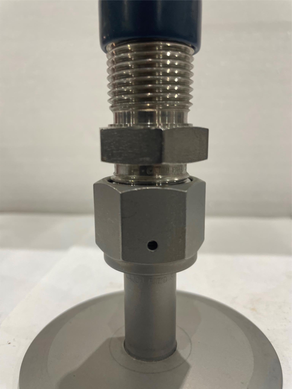 NW 50 to 1/2 VCR Adapter, Vacuum Fitting, Used