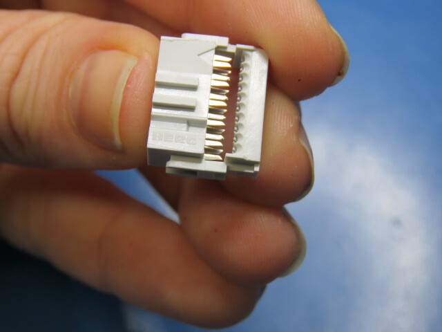 FCI 71600-010LF Qty of 15 per Lot FCI CONN SOCKET IDC 10POS 71600-010LF