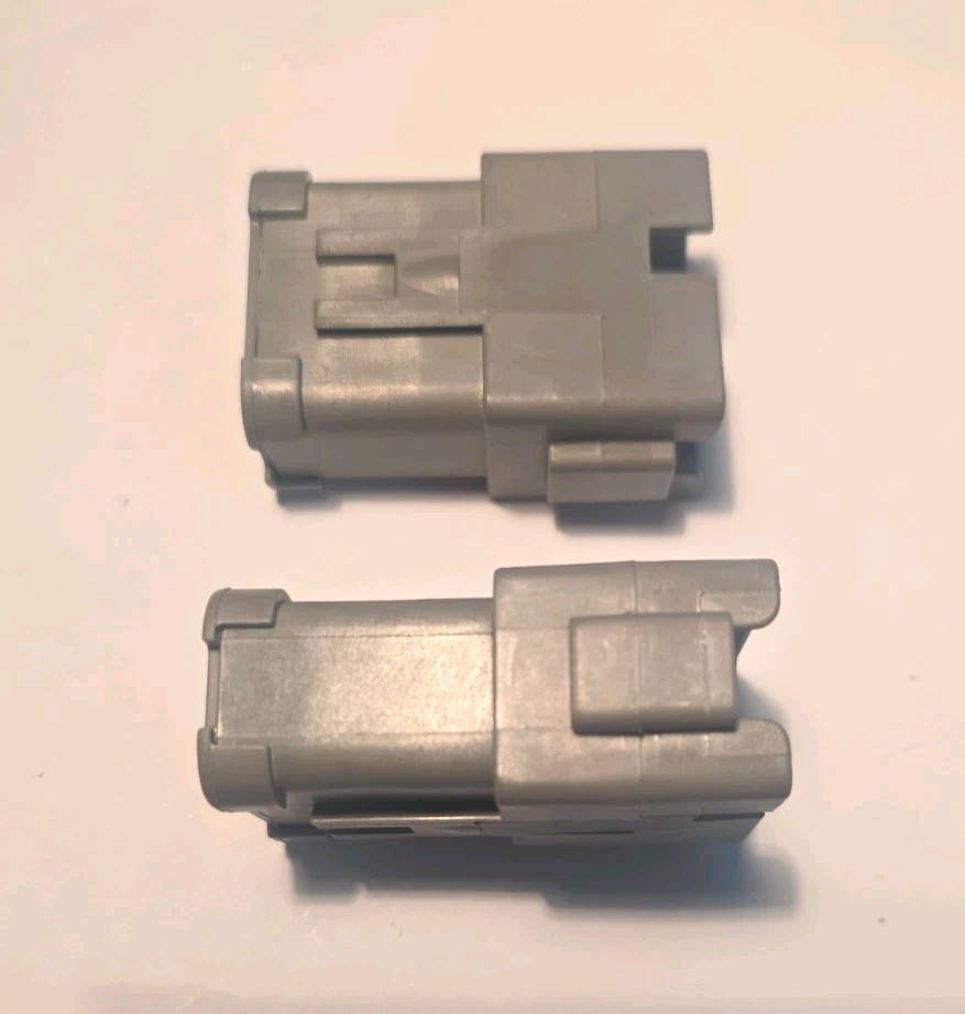 (2 Pcs) TE Connectivity Deutsch DT04-12PA-P0275 Plug New Free Shipping