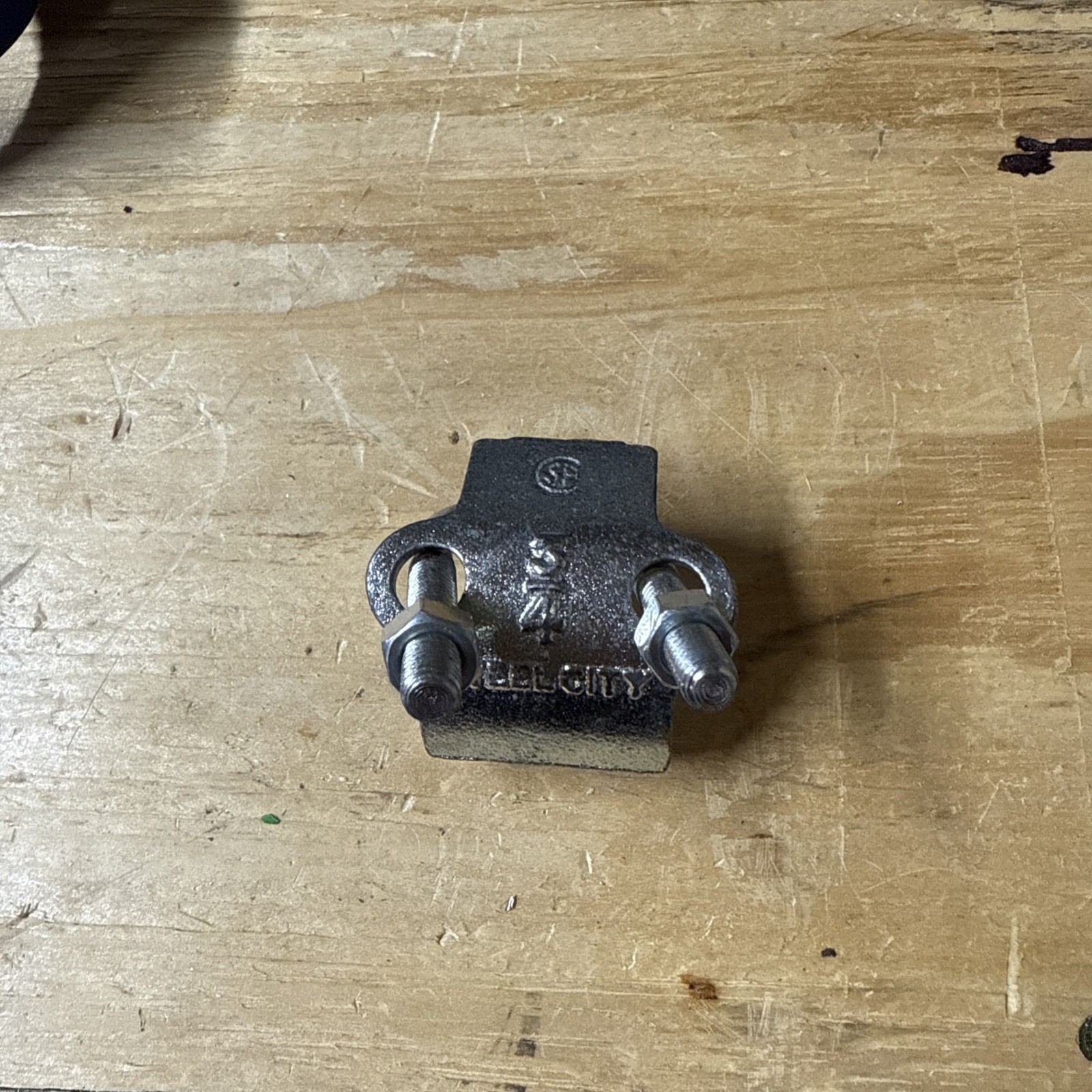Lot of 24 Steel City RC-3/4 RC34 Right Angle Clamp 3/4″ Thomas & Betts