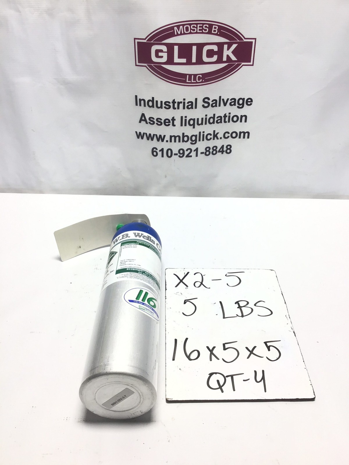 W.B. Wells Co. Inc. 116ES-252-2 116-Liter Refillable Calibration Gas Cylinder