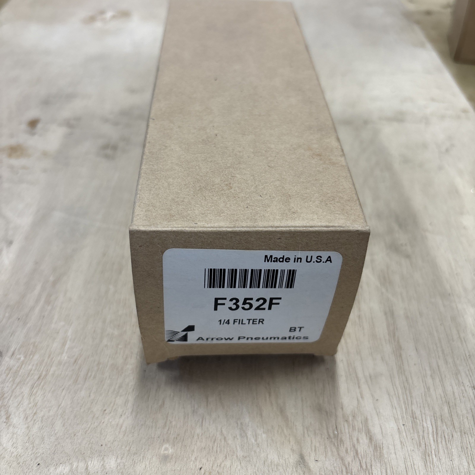 ARROW F352F FILTER 40 MICRON RATING 1/4″ NPT PORT 48 SCFM 5-OUNCE BOWL NIB