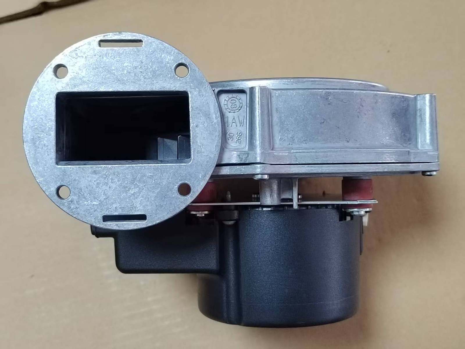 1PC RG148/1200-3612-010302 85W 120V