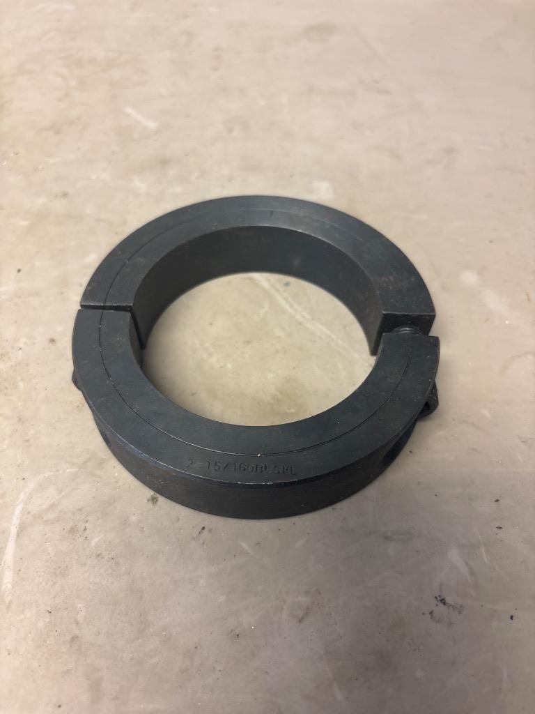 LOT OF TWO BlackStar 2 -15 / 16DBLSPL Clamping Collar