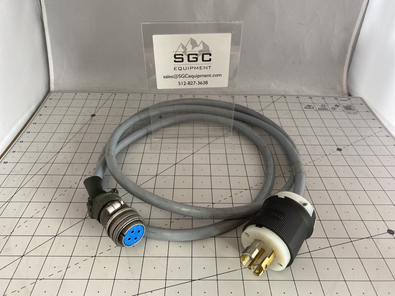 Olflex 190 Cable Assembly w/ Amphenol Size 20 & Hubbell HBL2811 Plugs PN: 601203