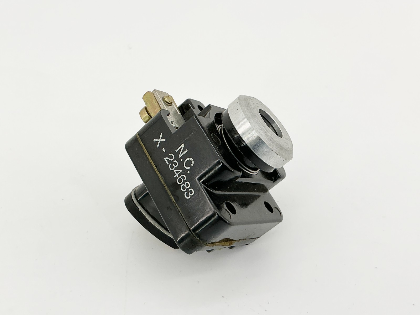 New Allen Bradley X-234683 Limit Switch for Pneumatic Relay – No Box