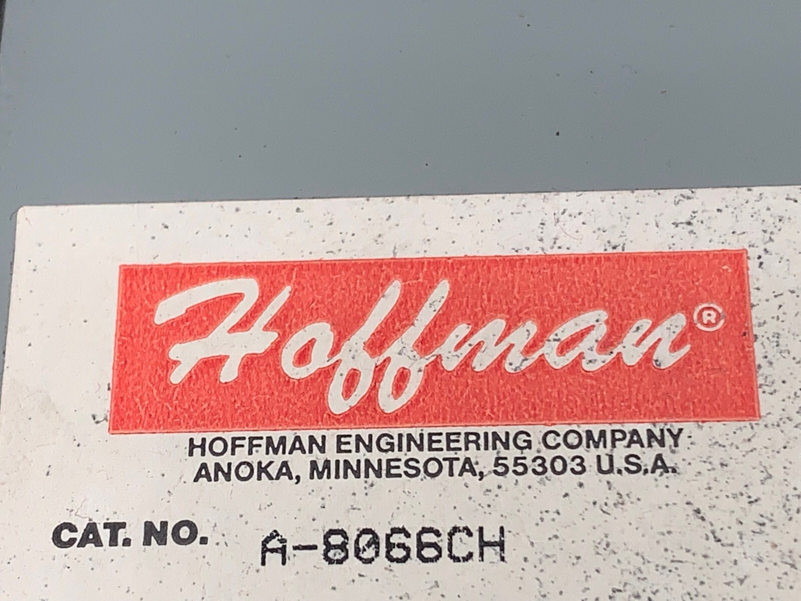 HOFFMAN ELECTRICAL ENCLOSURE A-8066CH TYPE 12,13 STEEL 2″ PORT 8″ X 6″ X 6″ OAL