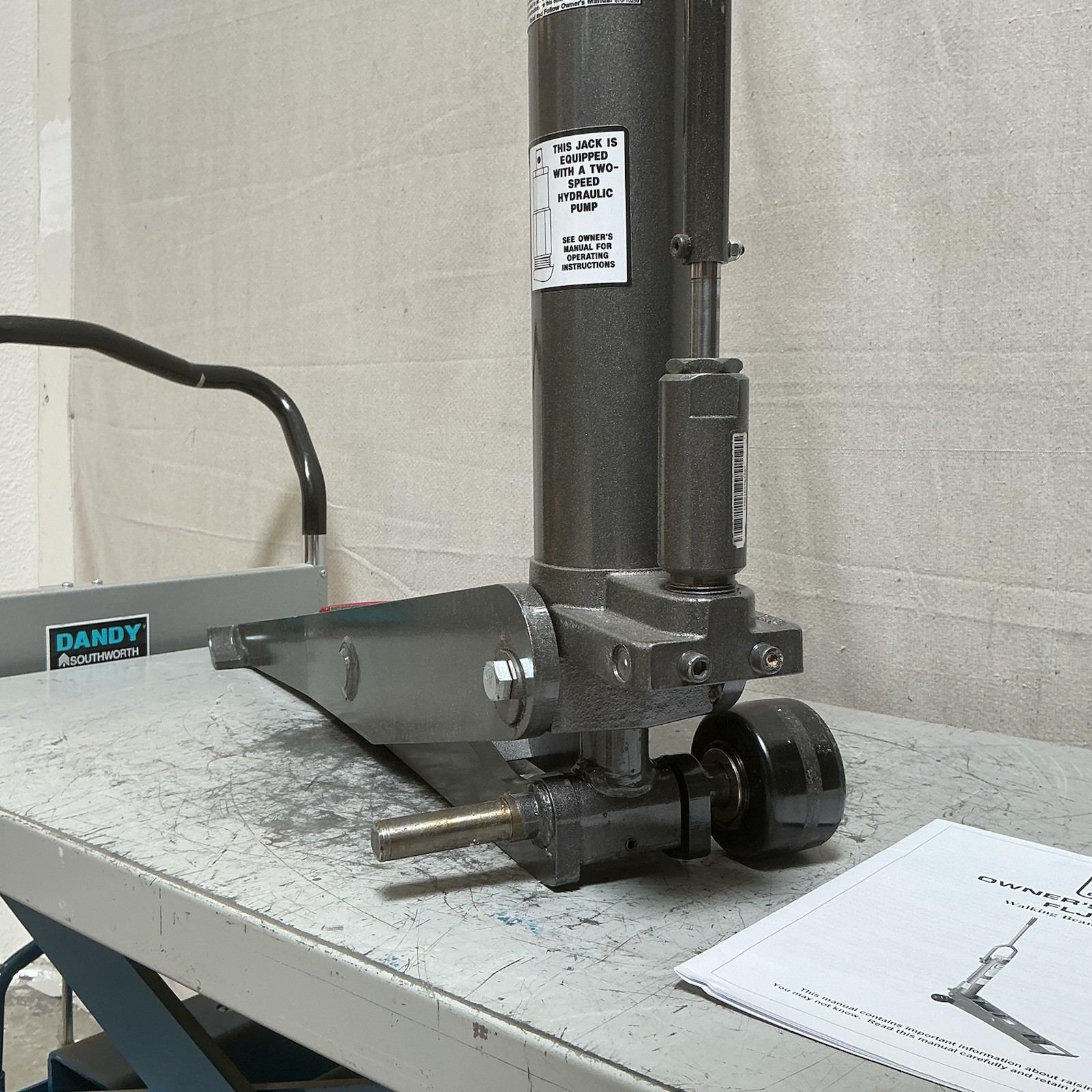 Gray FLJ-770B 7.72 Ton Load Capacity 16 In Max Lift Steel Forklift Jack (D)