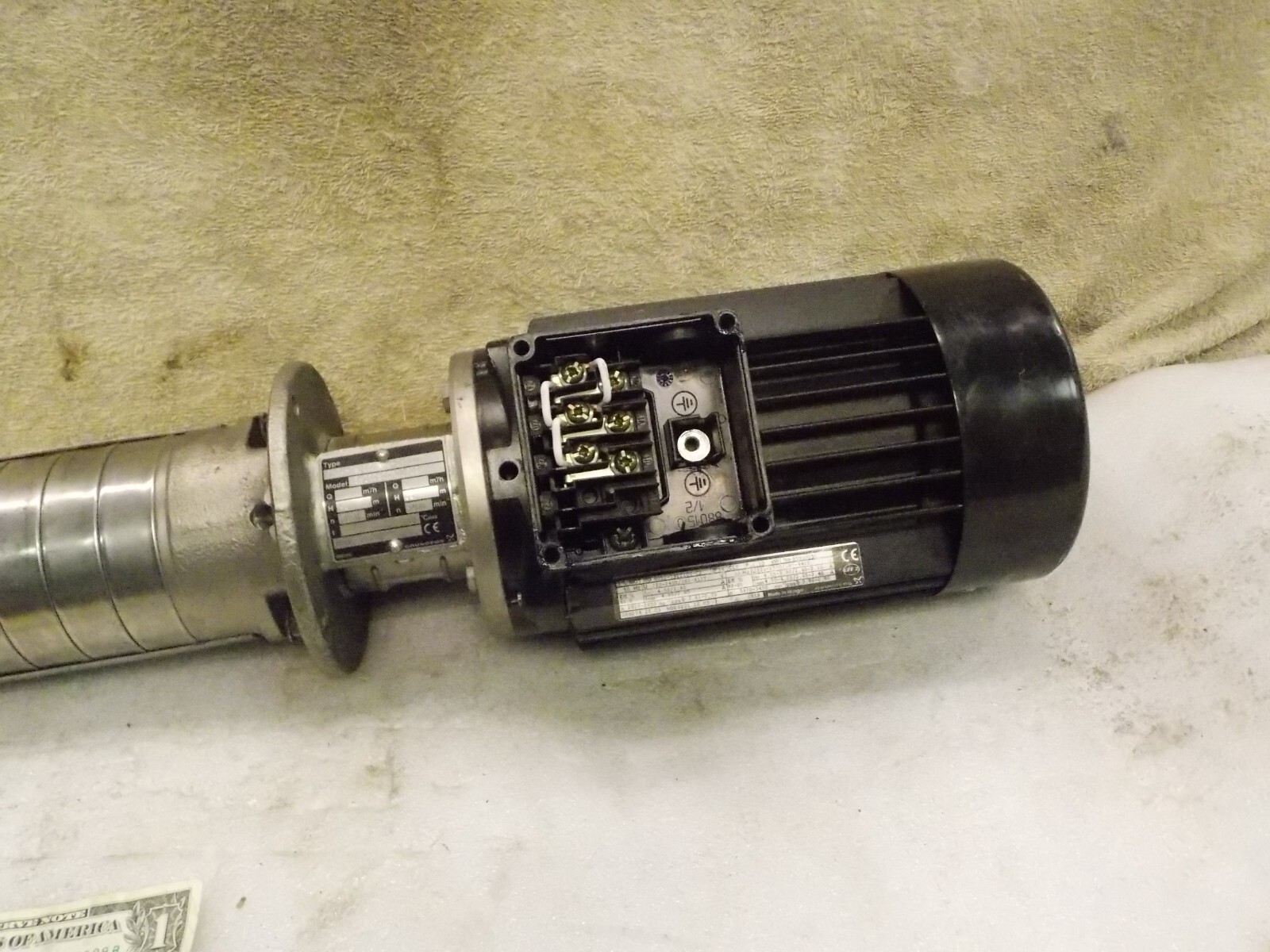 GRUNDFOS SPK4-19/12 A-W-I-AUUV 230v 1.5hp Multi Stage CNC Imersable pump 4m³/h
