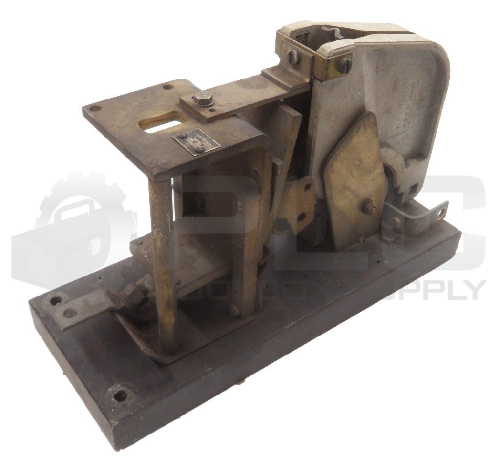 GENERAL ELECTRIC IC2800Y102D2B DC CONTACTOR 600VAC MAX 300A IC2800Y102D2