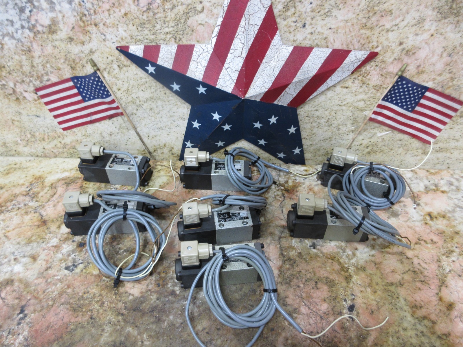 WANDFLUH-HYDRAULIK SOLENOID VALVE AM4Z60A LOT OF 3 PIECES