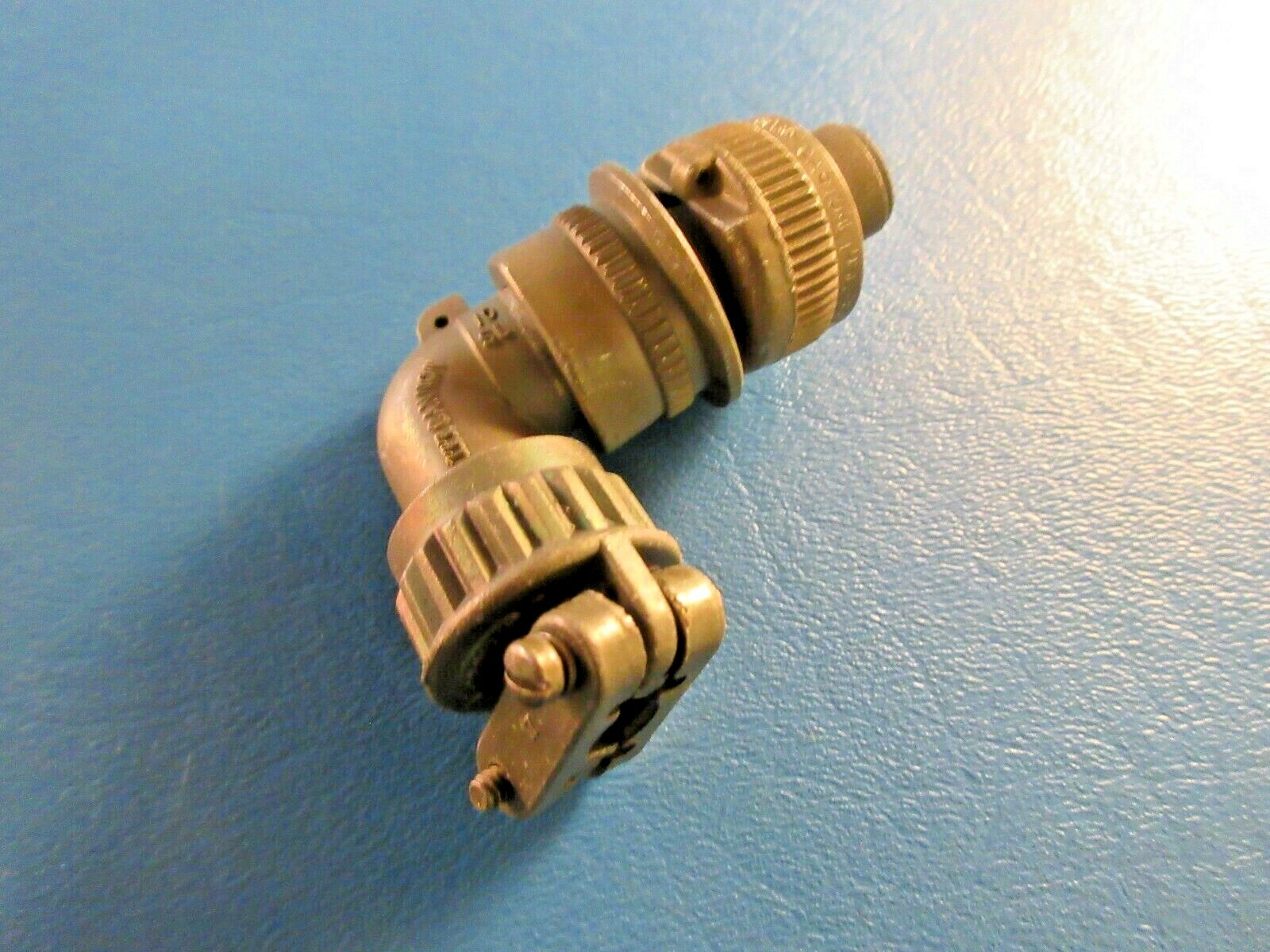 ITT Cannon CA3108E10SL-3S, 3 Socket Circular Connector, 3 Position