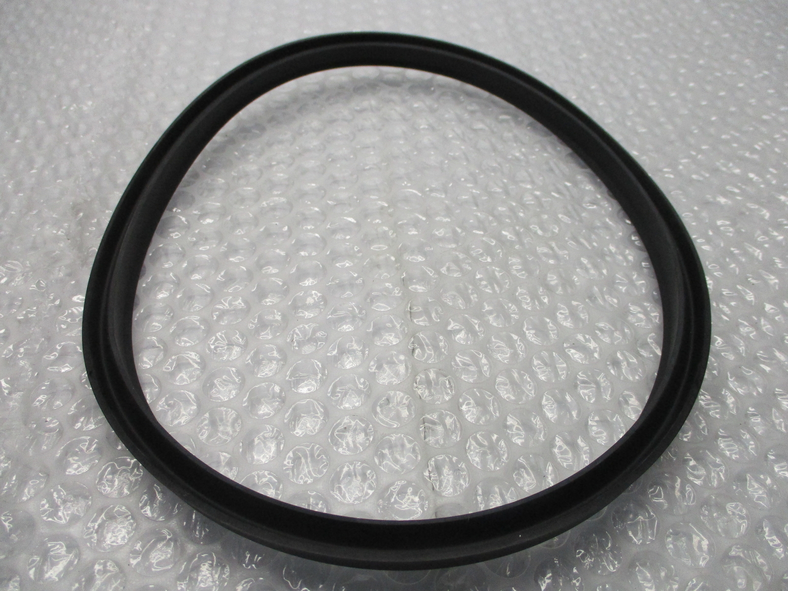 INDUSTRIAL SPARE SDR-160 75066190 SEAL LOT OF 2 NSNP