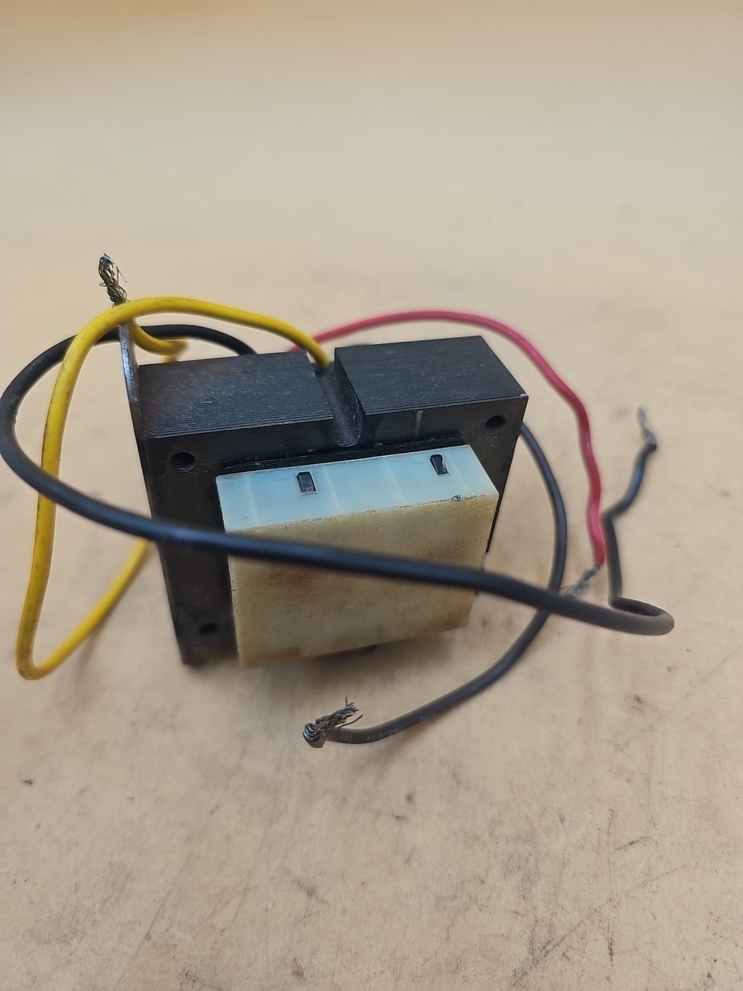 Carrier HT01BD459 Transformer. 4000-10E0726