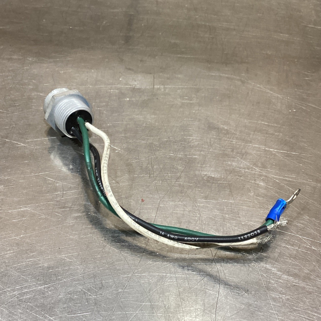 Part 3 PIN STRAIGHT Receptical NEW 16AWG 600V LL22035