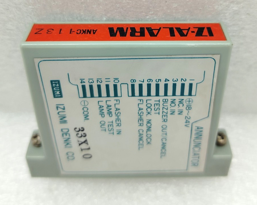 IZUMI DENKI IZ-ALARM ANKC-113Z 33X10 ANNUNCIATOR LOT OF 4 PCS USED FAST SHIPPING