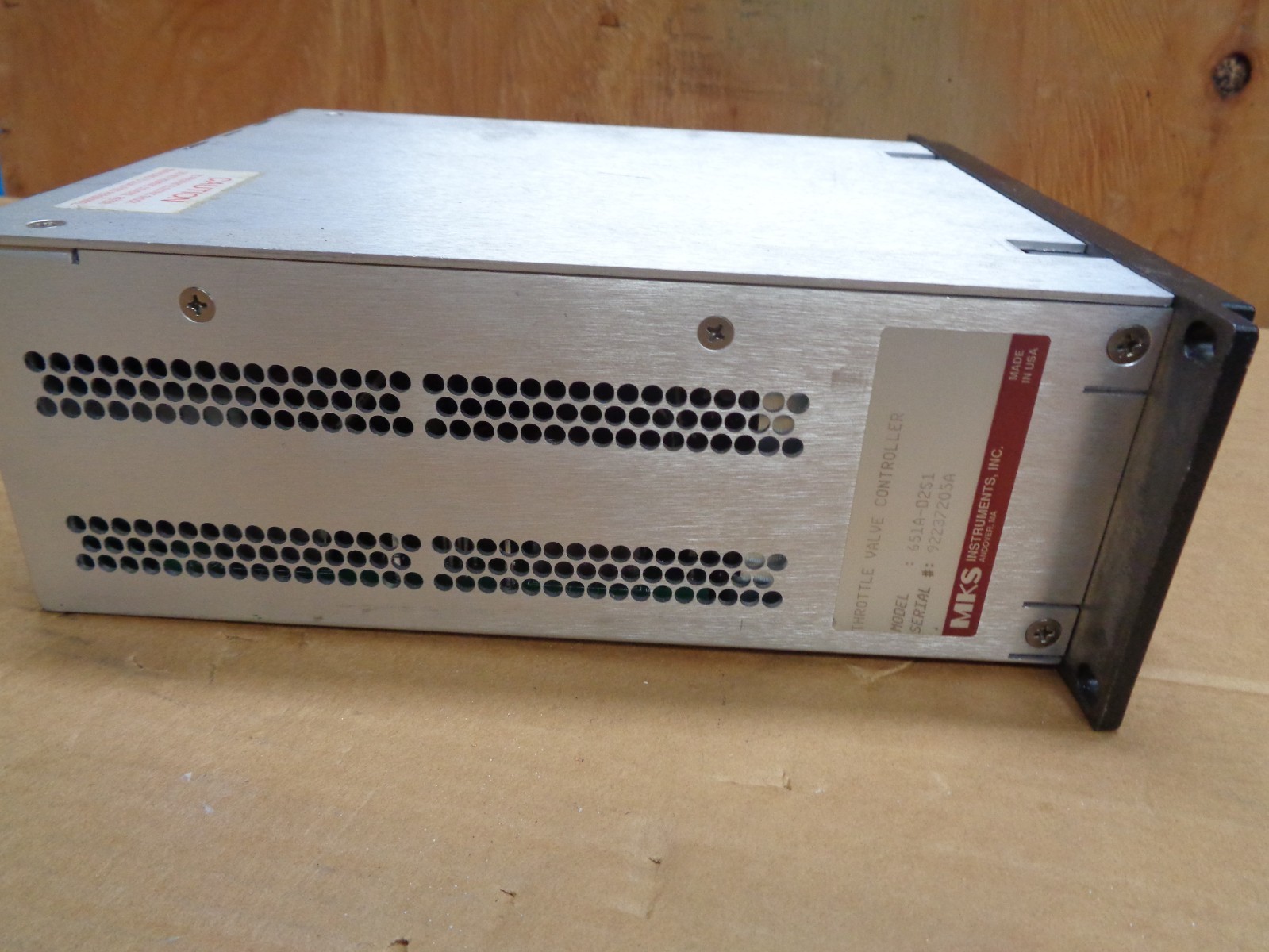 MKS Type 651, Pressure Controller, Model: 651A-D2S1