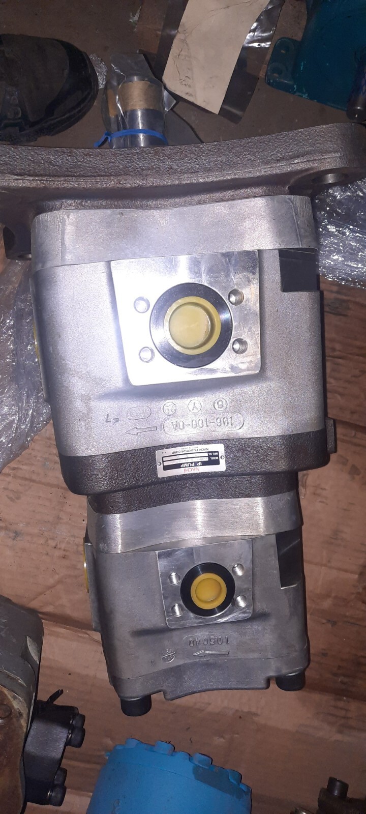 Nachi W-IPH-56B-40-100-11 Hydraulic Double Ip