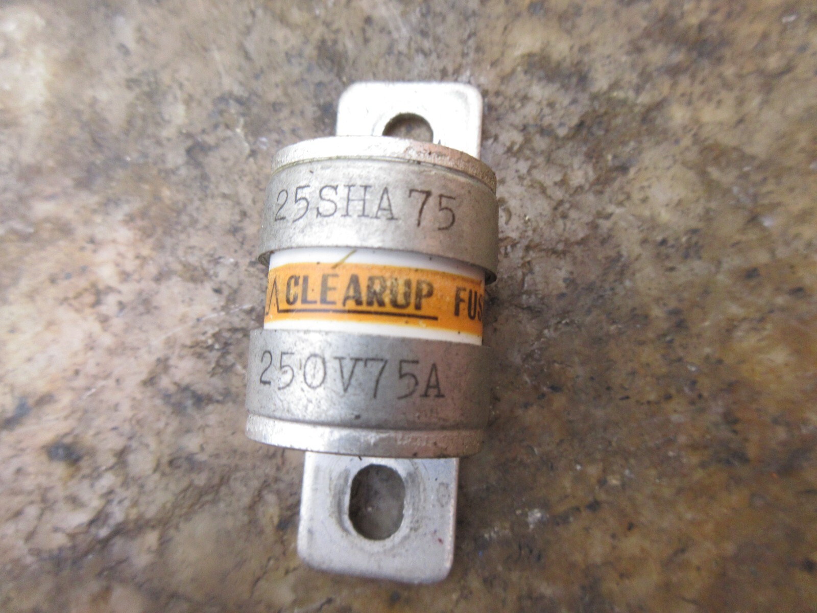 KYOSAN CLEAR UP FUSE 25SHA75 LOT OF 3 PIECES