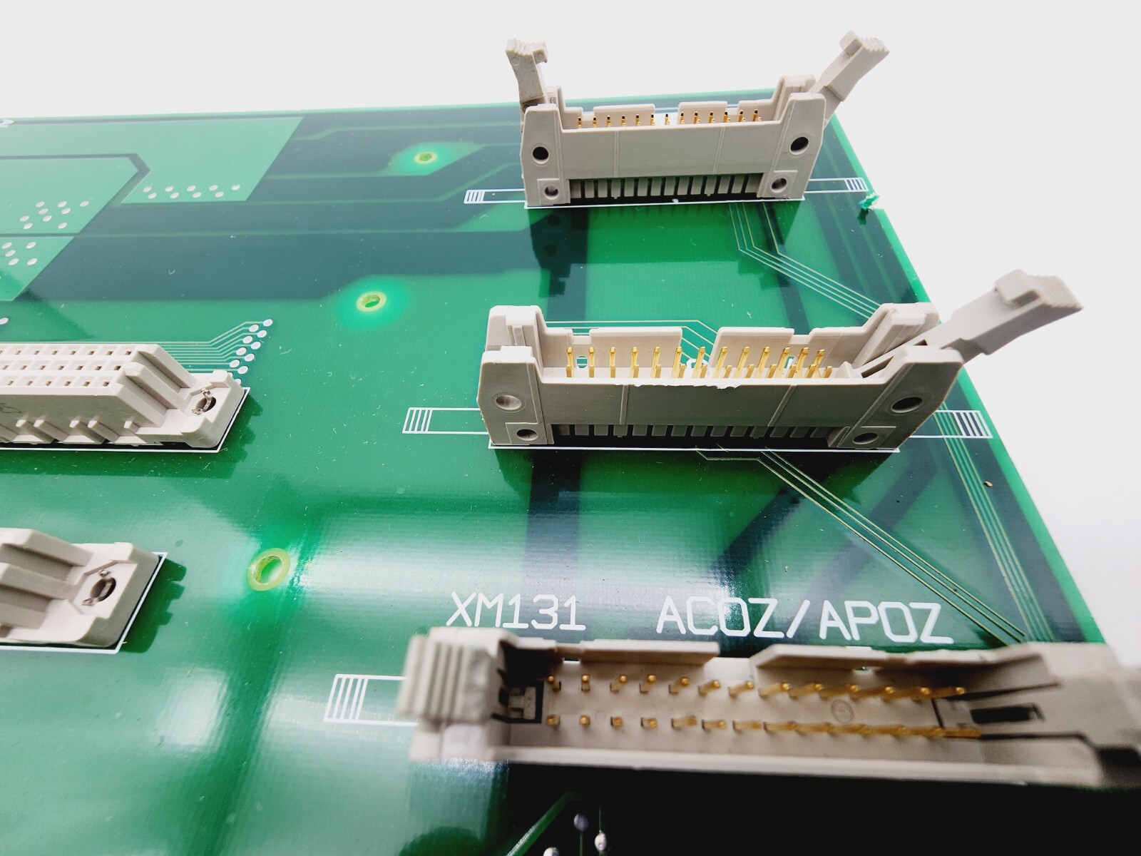 MGE UPS Systems 6739820-B 6739819XD-4B Circuit Board Priz PLC Rack MISSING CLIP