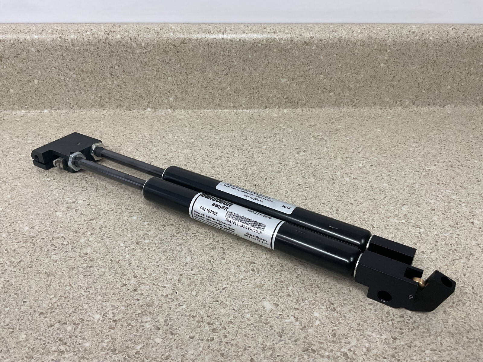 Bansbach Easylift F0A1F12-083-289/1200N NEW