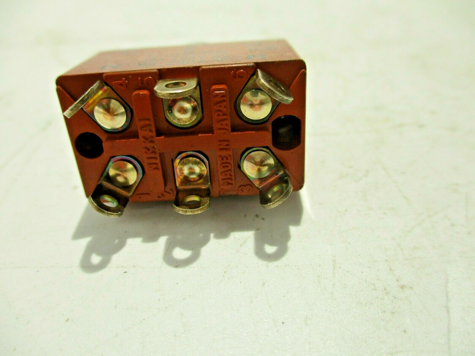 NEW NIKKAI TOGGLE SWITCH 15/6A 125/250V