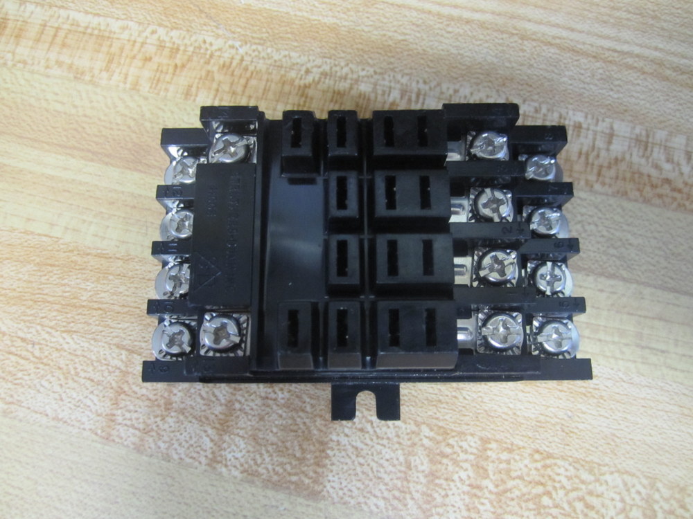 Struthers Dunn 41005 Relay Socket
