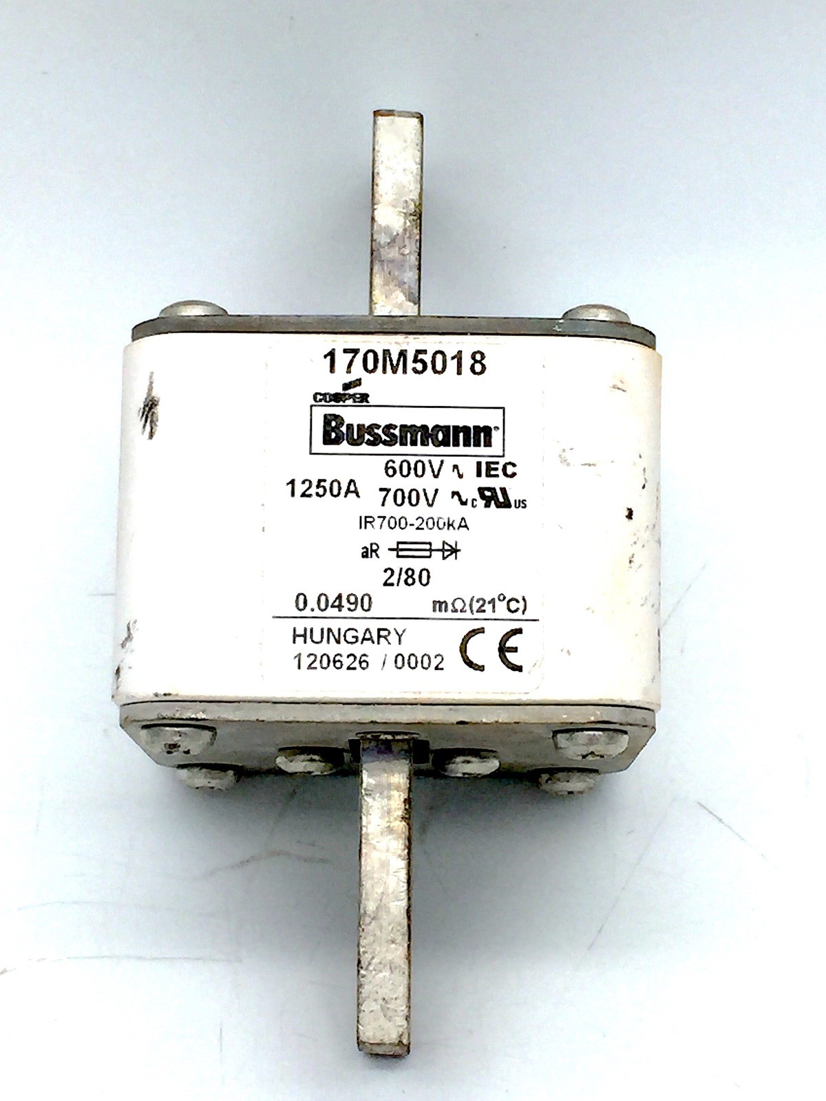 Bussmann 170M5018 Fuse 600VAC 1250A 700VAC 200kA RMS Square Body