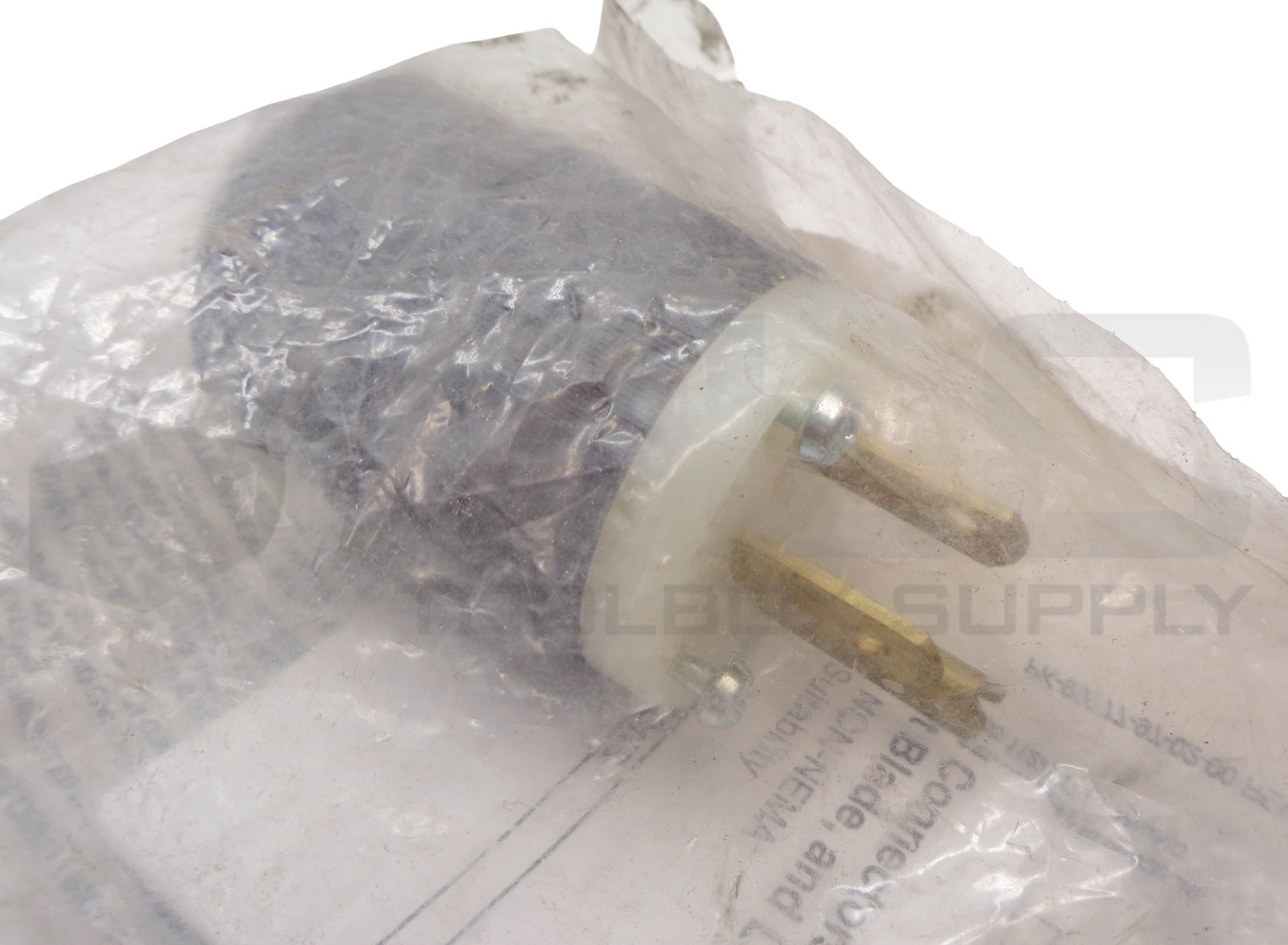 LOT OF 3 SEALED NEW LEVITON 171-5266-C / 5266-C GROUNDING PLUG STRAIGHT BLADE 2P