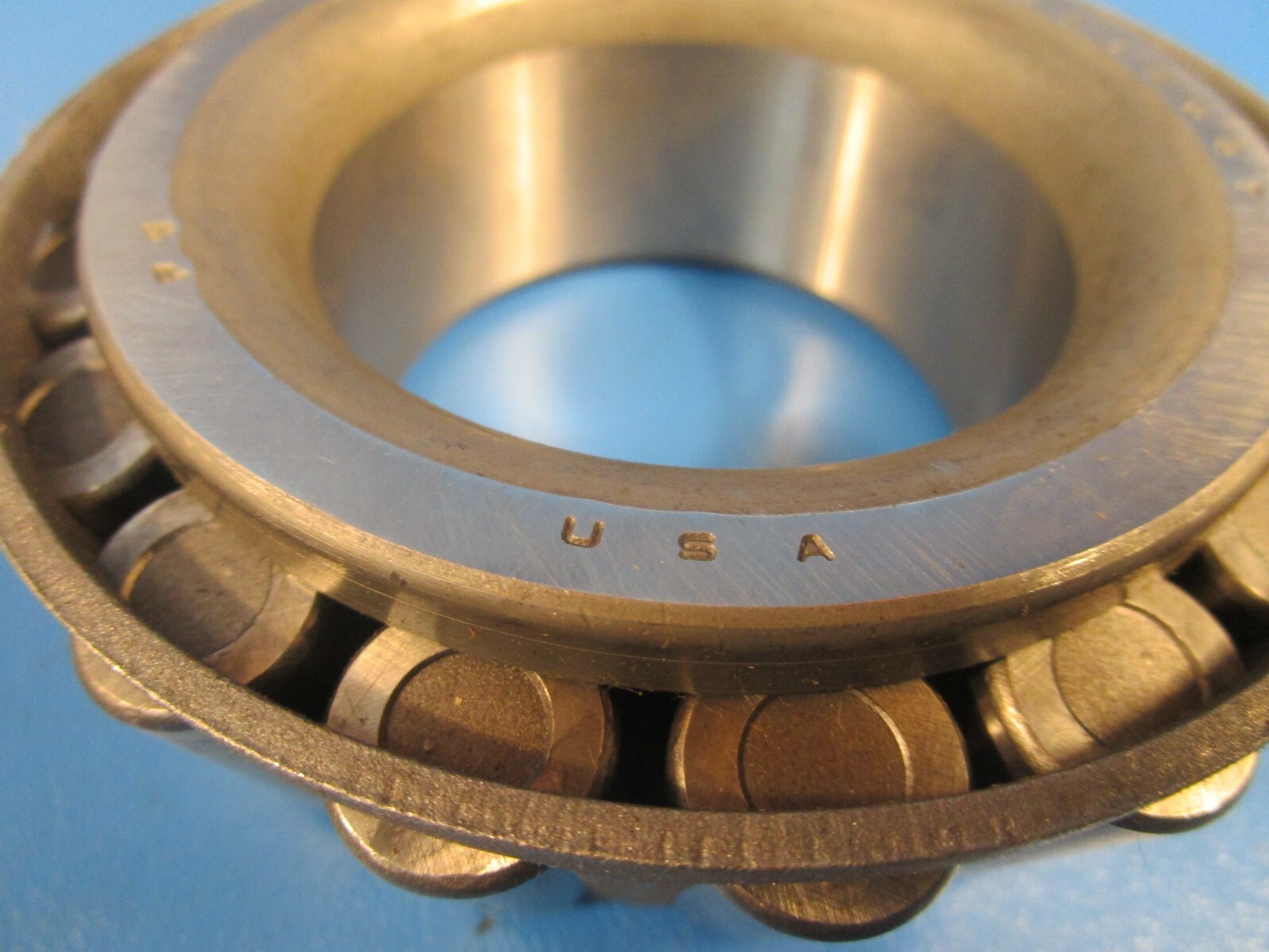 SKF HM212047, Tapered Roller Bearing Cone, 2.5″ ID, 1.51 Width (Timken, NTN)