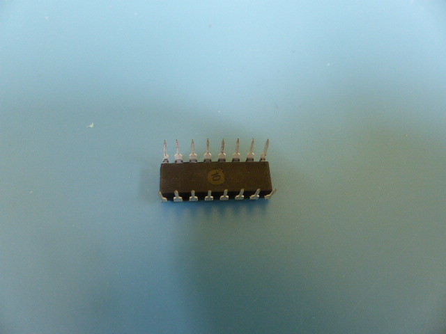 Fairchild F9312PC Qty of 2 per Lot Integrated circuit FSC 7935