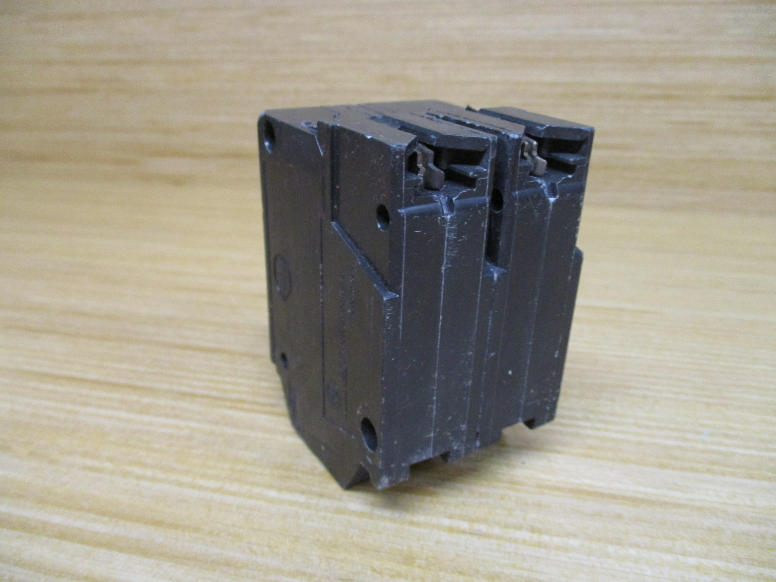 General Electric THQL240 GE 40A Circuit Breaker