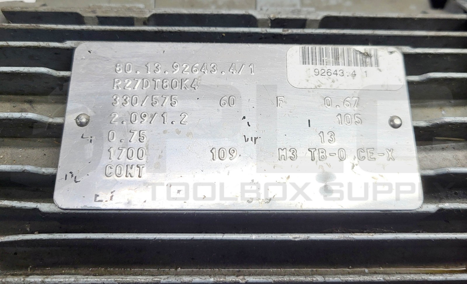 SEW EURODRIVE R27DT80K4 GEAR MOTOR 3/4HP 1700RPM RATIO: 15.63