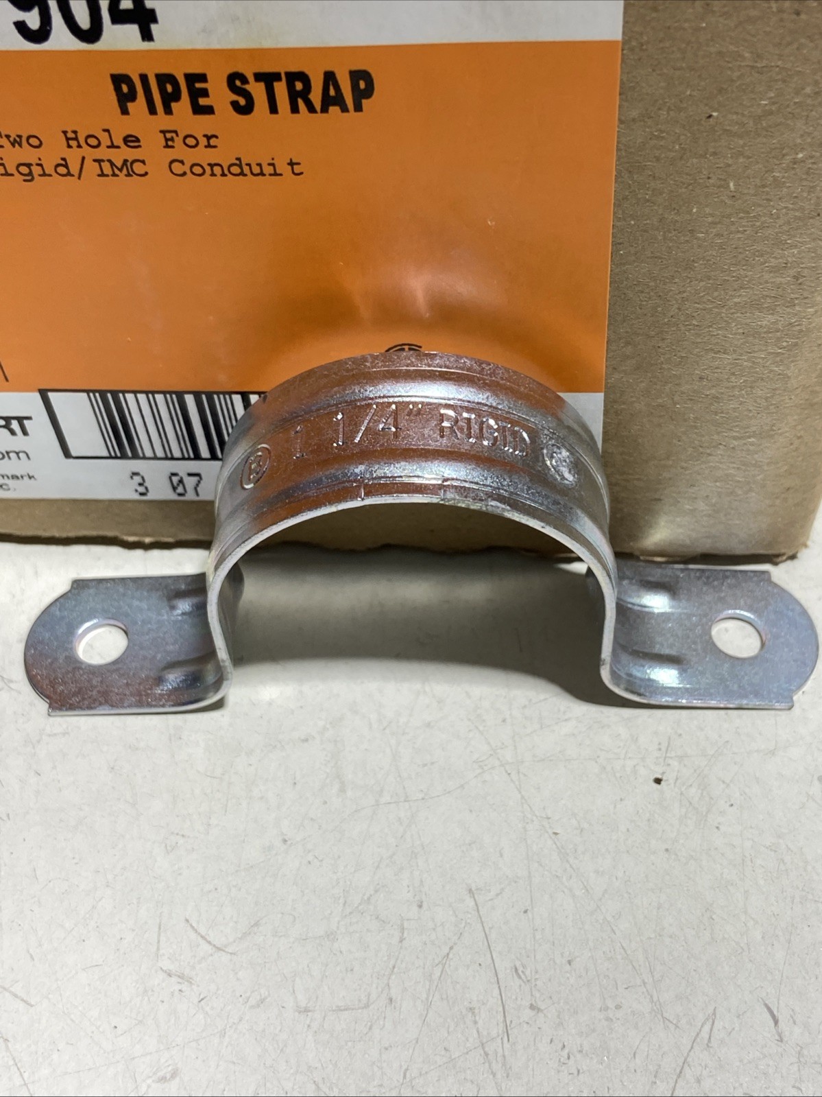 Bridgeport 1904 Two Hole Pipe Strap, 1-1/4 Inch Box Of 50