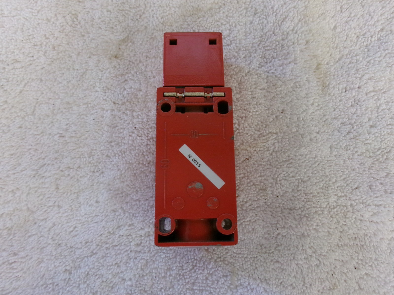 Telemecanique Limit Switch 240V 3A 6kV XCK-J….H7 Lot of 4