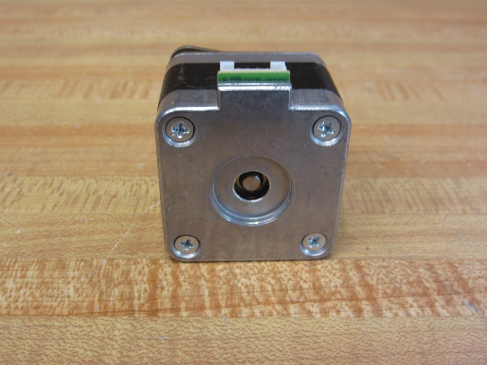 Minebea-Matsushita Motor 4K1-1105 Stepping Motor 17PM-J034-P4VS