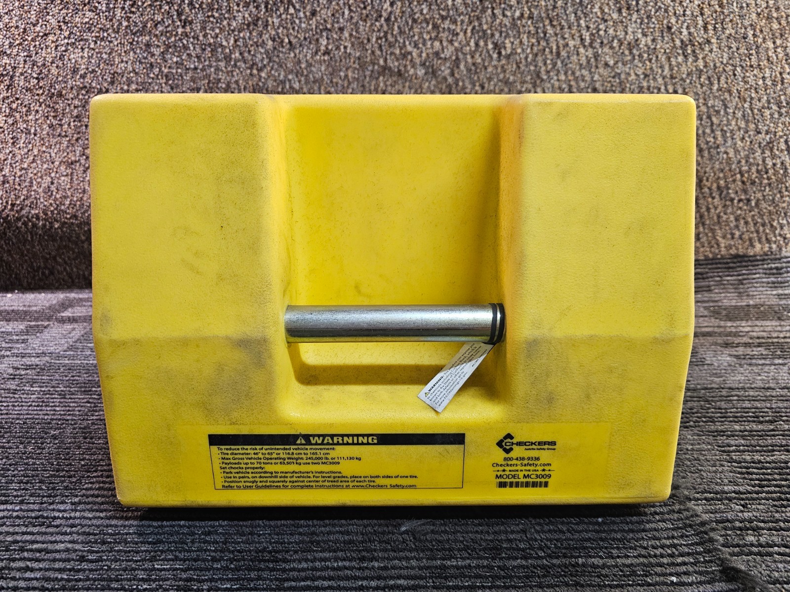 CHECKERS MC3009 Wheel Chock 46-65″ Urethane 245K lb Load Capacity