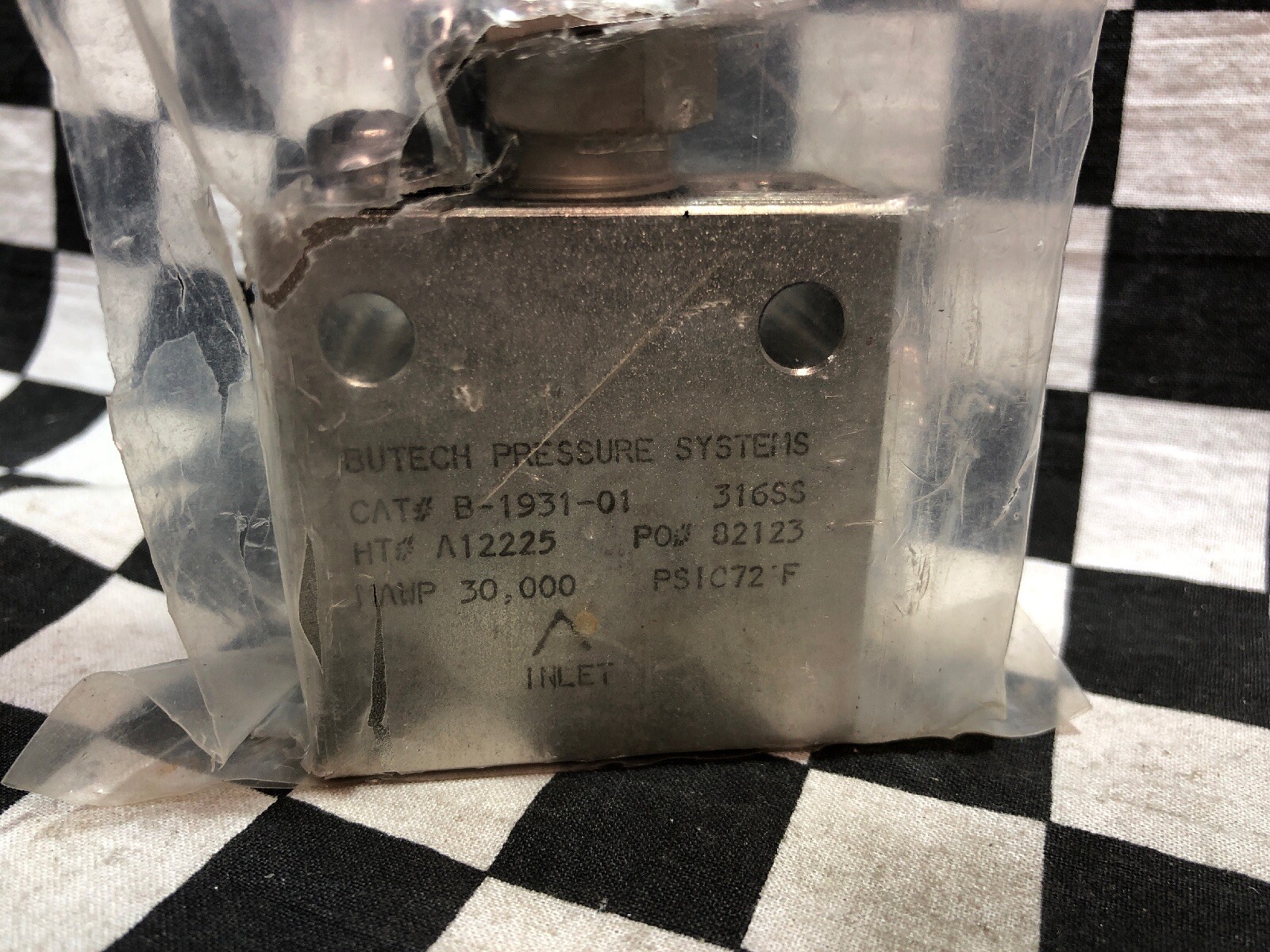 BUTECH PRESSURE SYSTEMS NEEDLE VALVE 1/4″ FNPT, B-1931-01, SHIPSAMEDAY