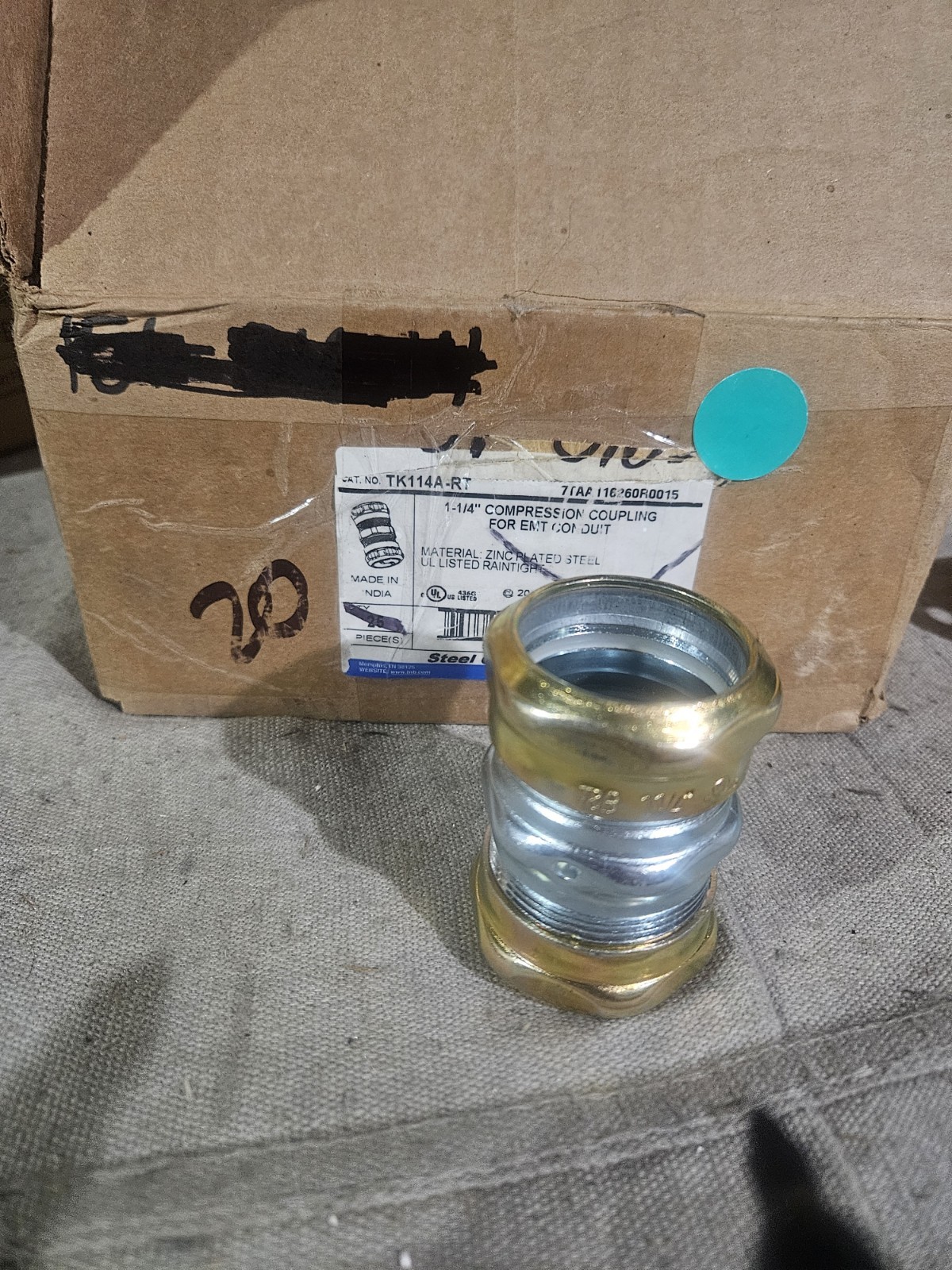 Twenty – Steel City TK114A-RT Compression Coupling Raintight 1-1/4 Inch